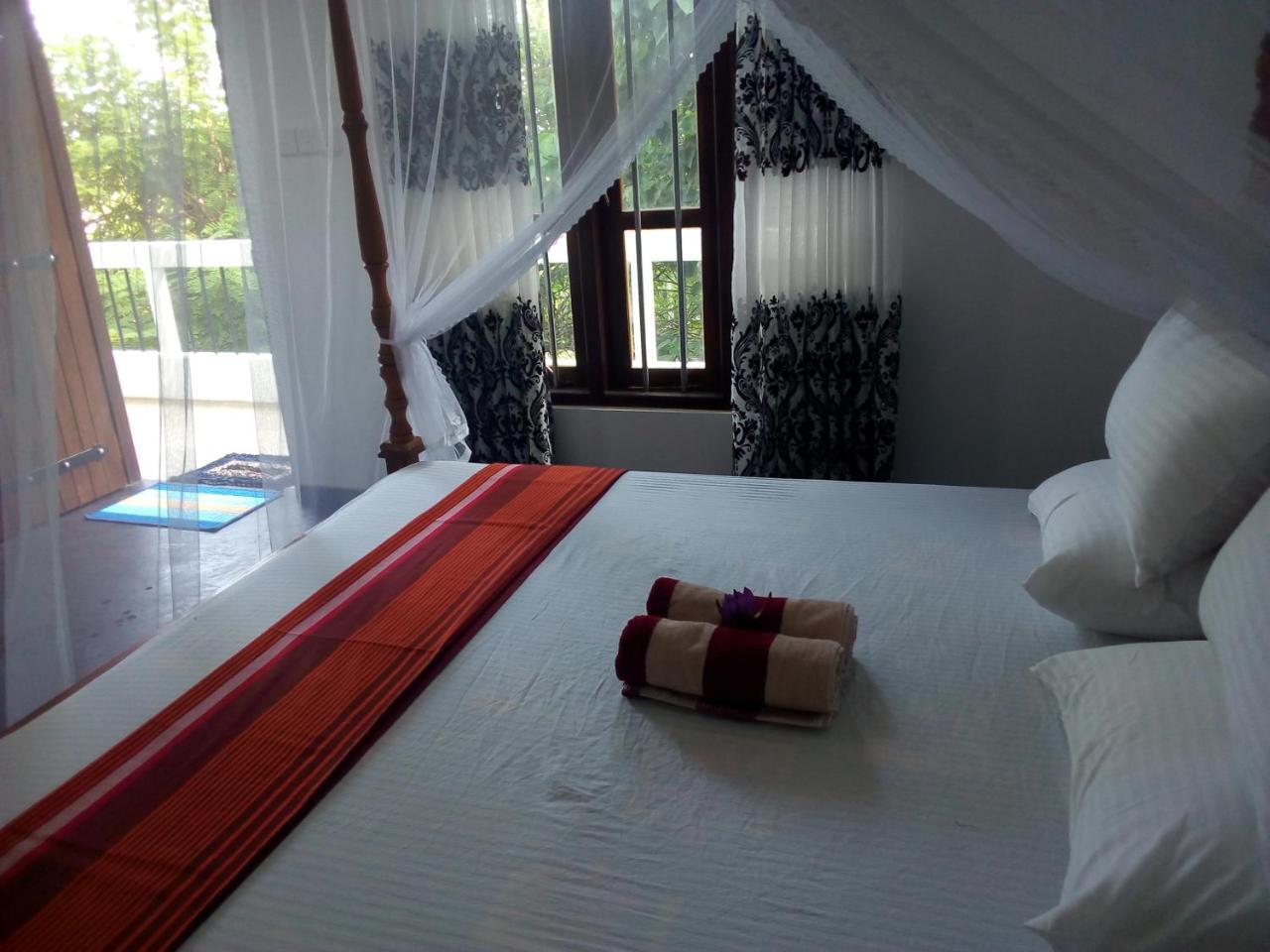 Daasa Guest Mirissa Hotel Bagian luar foto