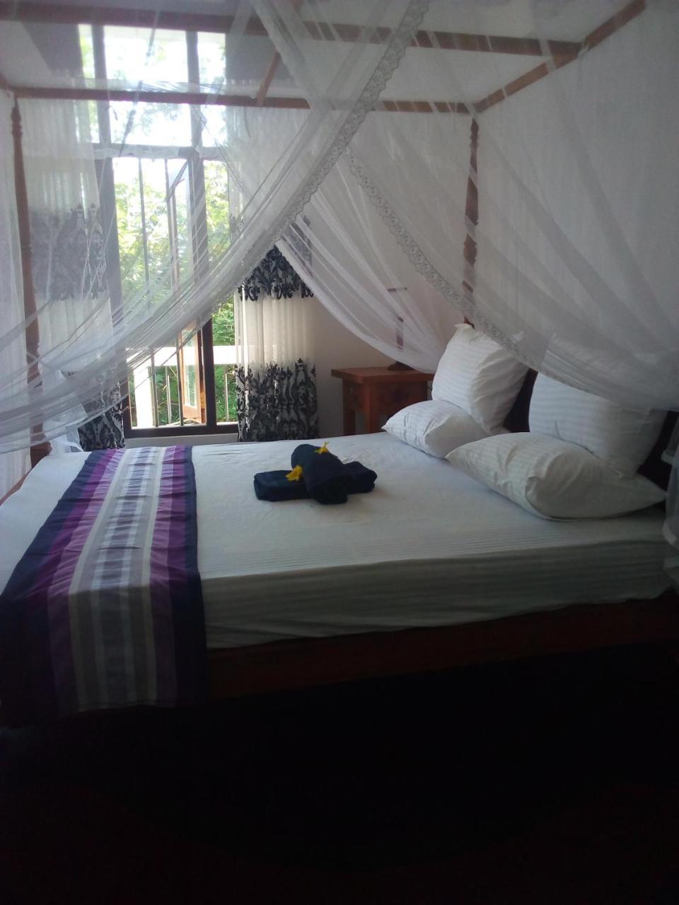 Daasa Guest Mirissa Hotel Bagian luar foto