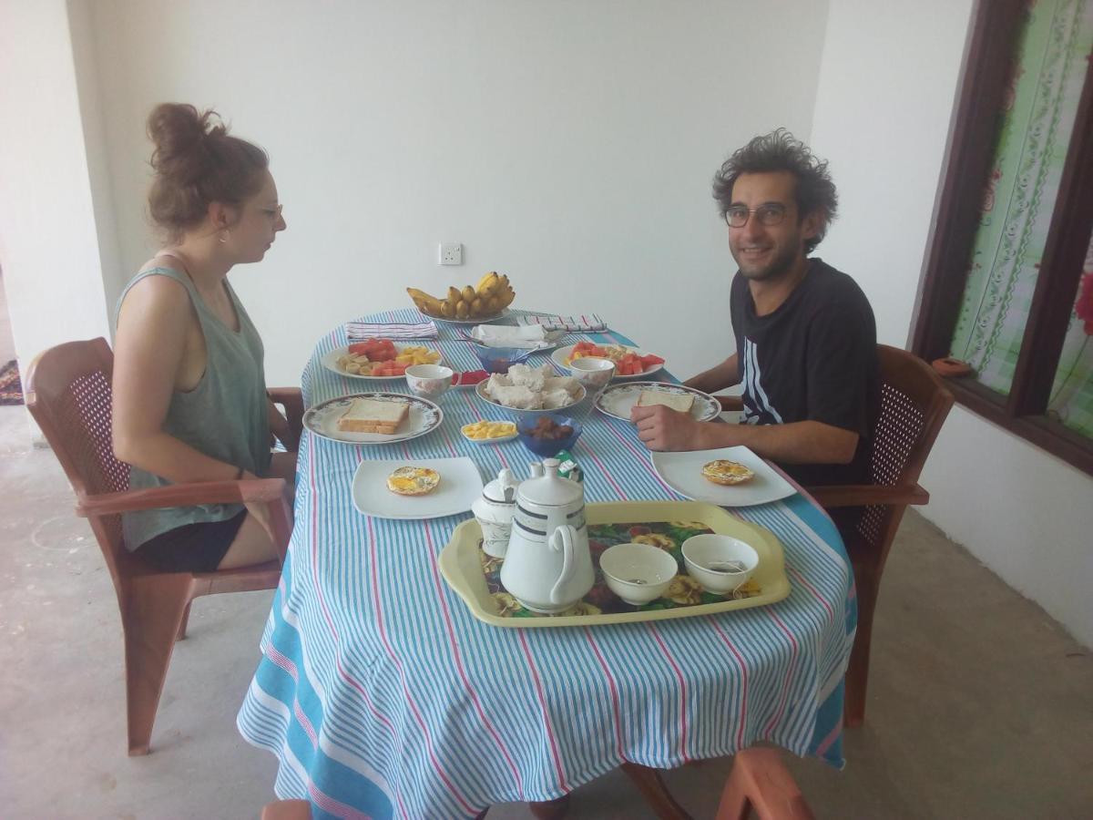 Daasa Guest Mirissa Hotel Bagian luar foto